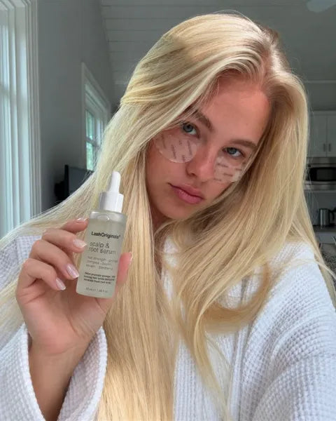 Model using a LashOriginals serum