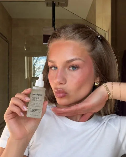 Model using a LashOriginals serum