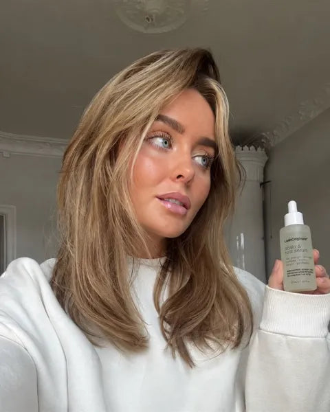 Model using a LashOriginals serum